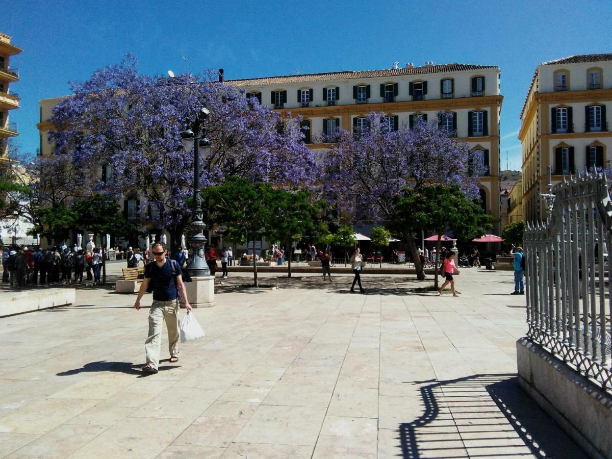 Апартаменты Teatro Cervantes Sigloxxi Малага Экстерьер фото